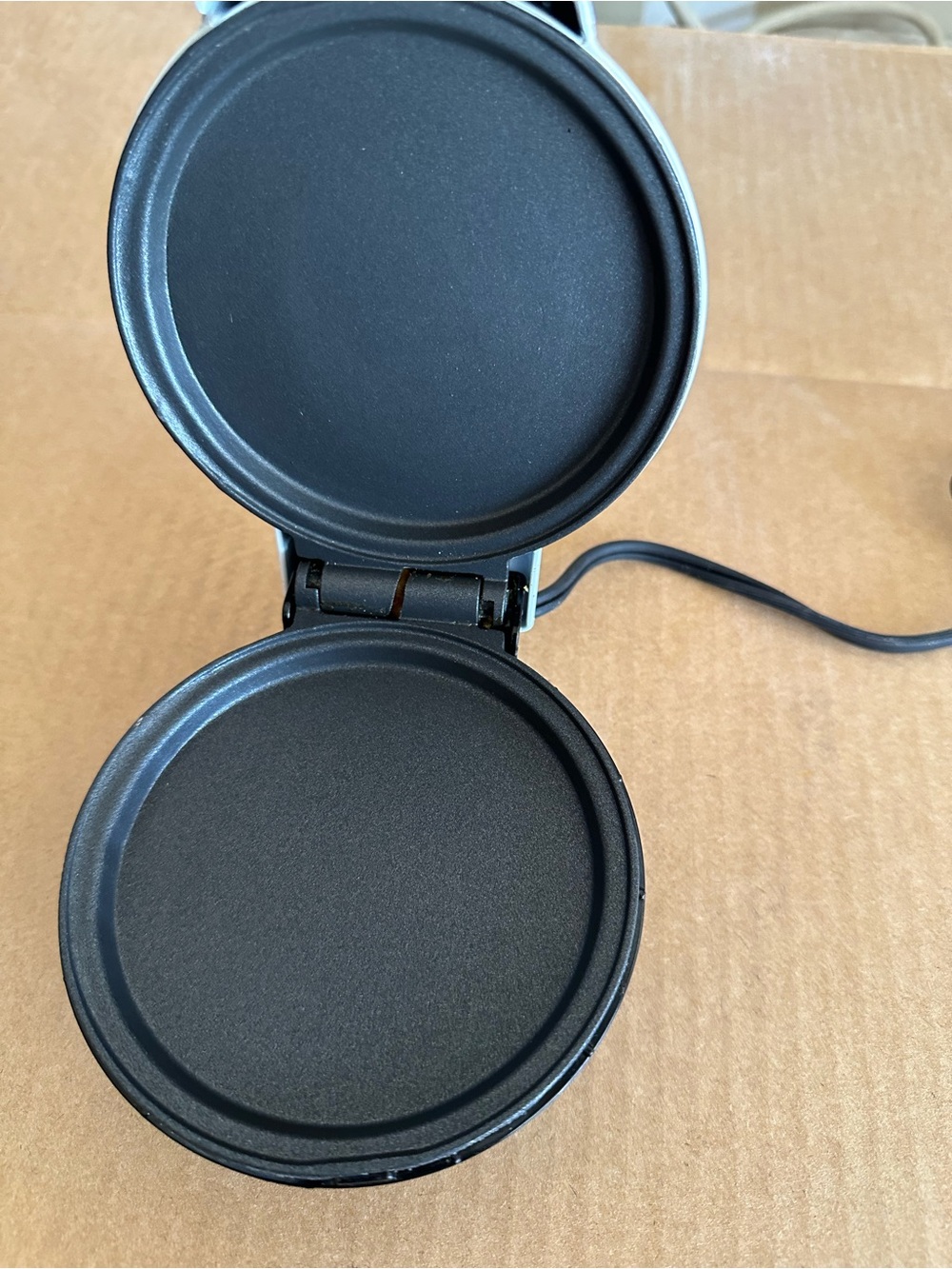 Ash Black Mini Maker Griddle